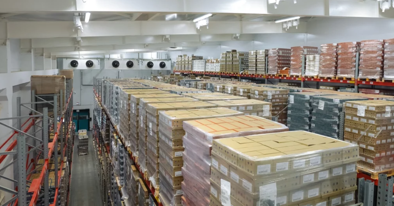 what is cold storage warehouse